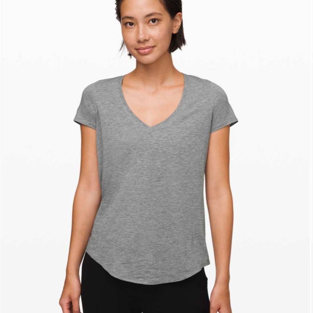 Lululemon Love Tee, V-Neck, size 10, heather gray